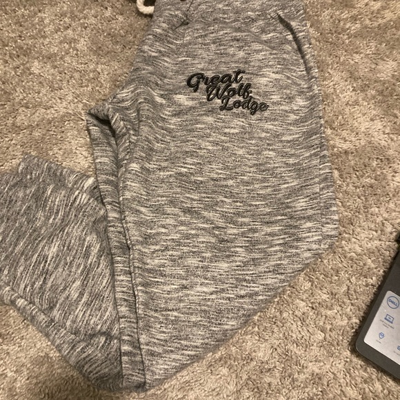 🔥Softest comfiest pair of joggers! Never worn. Bought from GWL - Picture 2 of 6